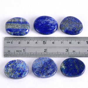 7pcs Flat Natural Crystal Palm Stone